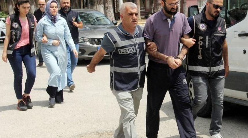 Fet&ouml;&rsquo;c&uuml; Karı-koca Gaybubet Evinde Yakalandı