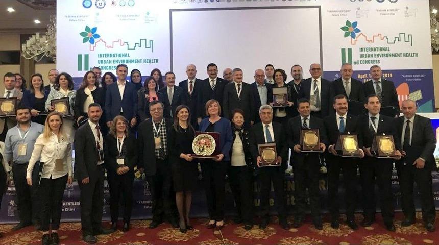 Tepebaşı Belediyesi&rsquo;ne İki &Ouml;d&uuml;l