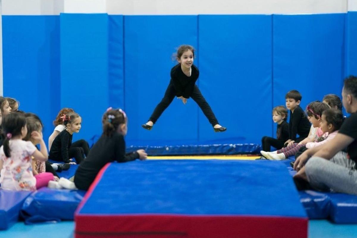 Jimnastik İle Sağlıklı Bireyler Yetişiyor