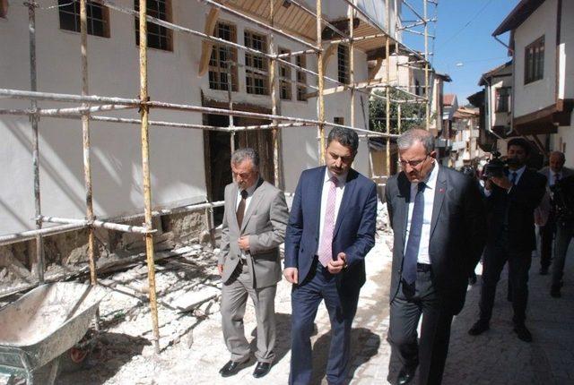 Tokat’ta Tarihi Sokakta 60 Bina Turizme Kazandırılacak 1