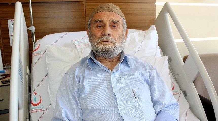 85 Yaşındaki &lsquo;gen&ccedil;&rsquo; &Ouml;mr&uuml;nde İlk Defa Hastaneye Gitti