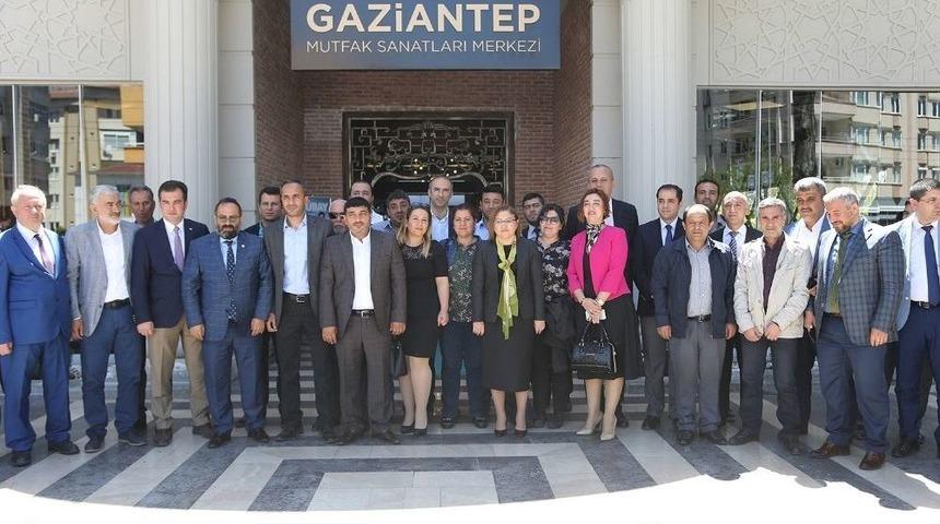 Şahin 4 Yıllık Faaliyetlerini Anlattı