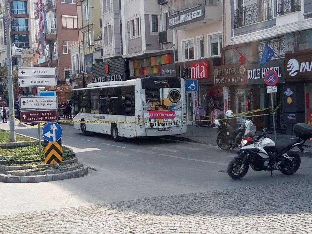 Otob&uuml;steki Ş&uuml;pheli Valiz Korkuttu