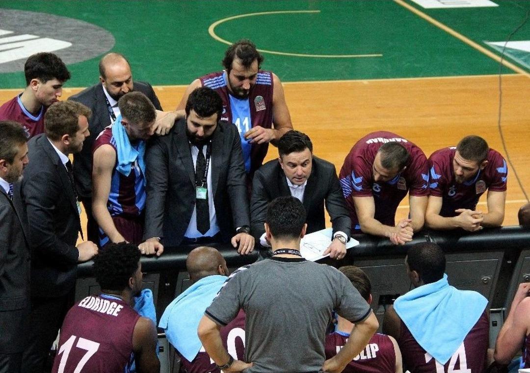 Tahincioğlu Basketbol S&uuml;per Ligi: Dar&uuml;şşafaka: 88 - Trabzonspor: 73