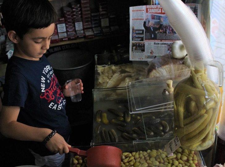 (özel Haber) Kahraman Bakkal, Süpermarketlere Karşı G4