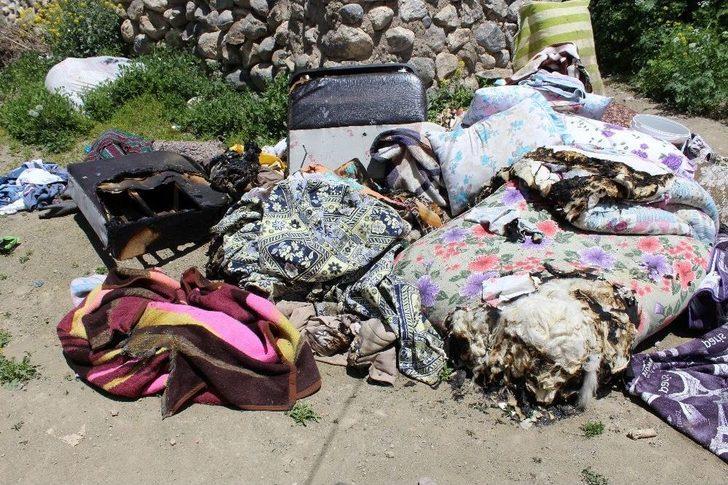 (özel Haber) Kendi Kendine Yanan Evlerin Sırrı Çözülemiyor G4