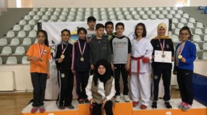 Diyarbekirsporlu Karatecilerden 4 Madalya Birden