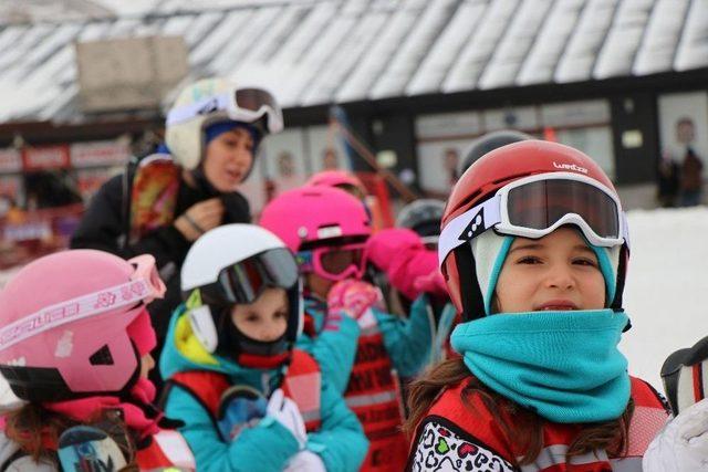 Erciyes’e Yabancı Gazetecilerden Yoğun İlgi