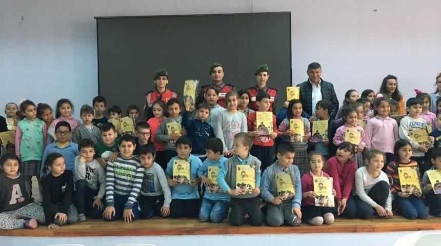 Jandarma Minik &Ouml;ğrenciler İle Buluştu