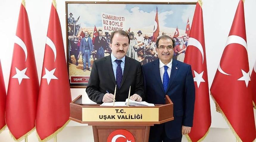 Vakıflar Genel M&uuml;d&uuml;r&uuml; Adnan Ertem; &ldquo;ulu Cami&rsquo;de Ramazan Ayında Namaz Kılacağız&rdquo;