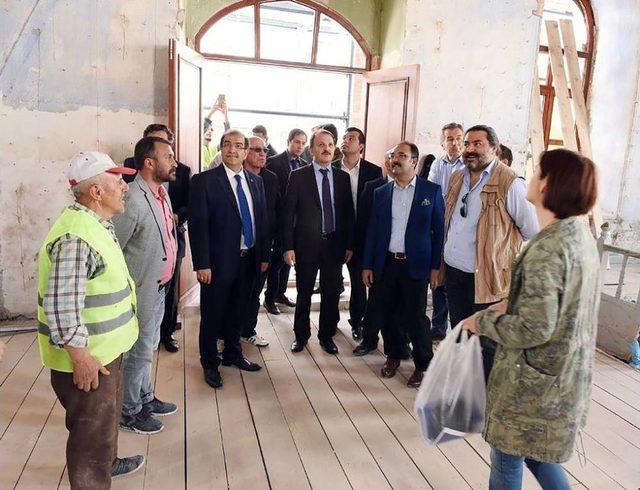 Vakıflar Genel Müdürü Adnan Ertem; “ulu Cami’de Ramazan Ayında Namaz Kılacağız”