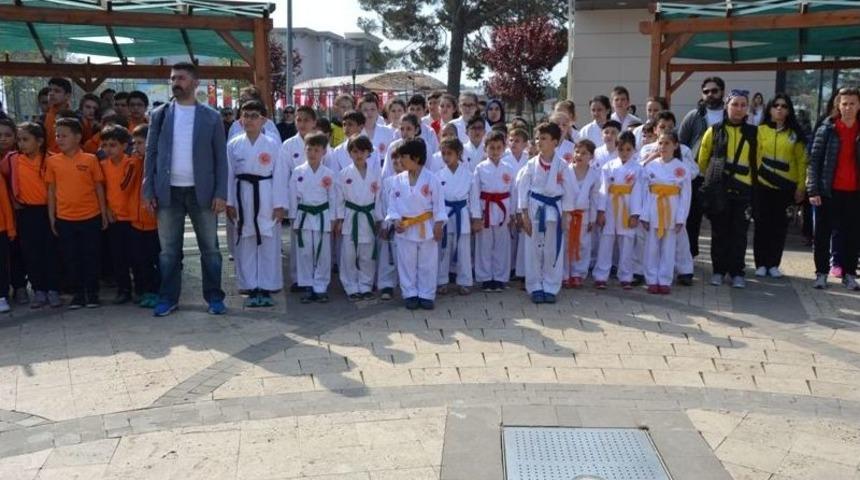 3. Biga &Ccedil;ocuk Olimpiyatları Başladı