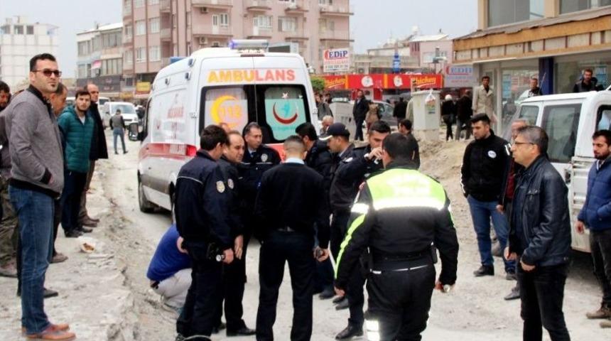 Hatay&rsquo;da Şaka Kavgaya D&ouml;n&uuml;şt&uuml;: 1 Yaralı