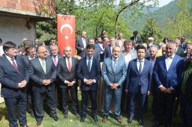 Karadağ Kanyonu Asfalt Yola Kavuşuyor 2