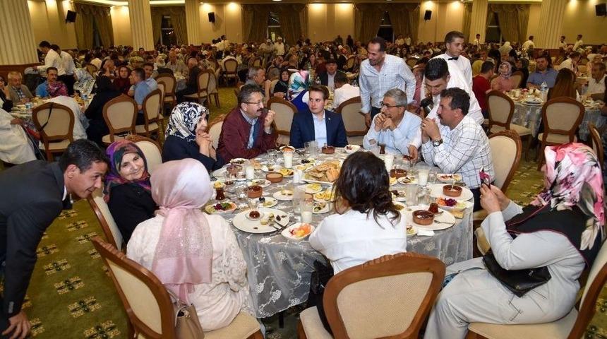 Başkan Tiryaki’den İftar Programı