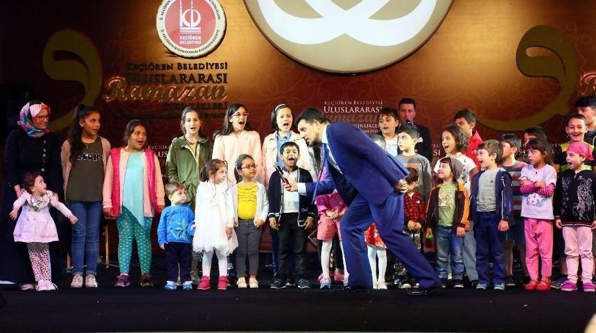 Kadir Gecesi’nde Eller Semaya Açıldı