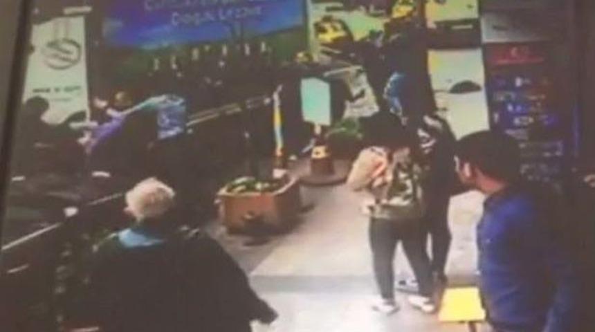 Beyoğlu’nda Dehşet Anları Kamerada