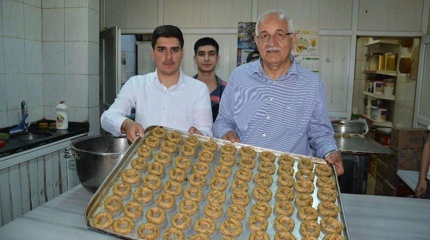 Milletvekili Erdoğan K&ouml;y Kahkesi Pişirdi