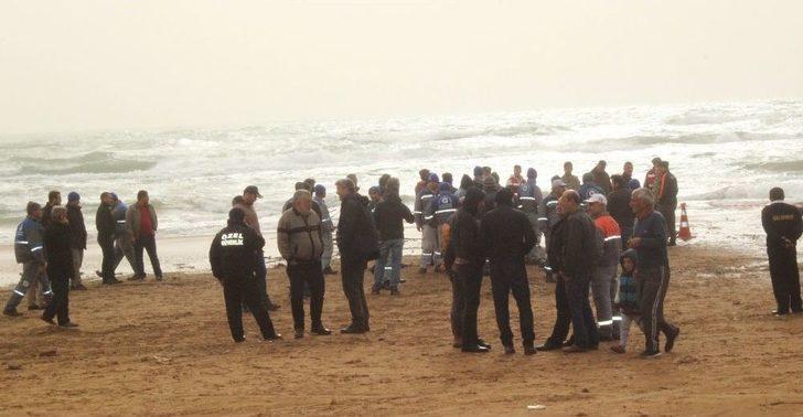 Teknesi Alabora Olan Veteriner Hekim Cesedi Kıyıya Vurdu G5