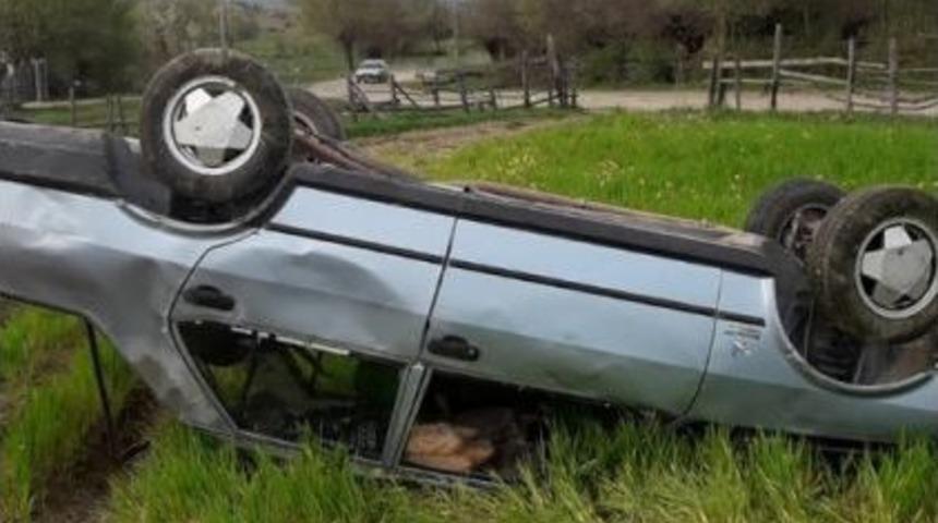 Yoldan Çıkan Otomobil, Tarlaya Uçtu