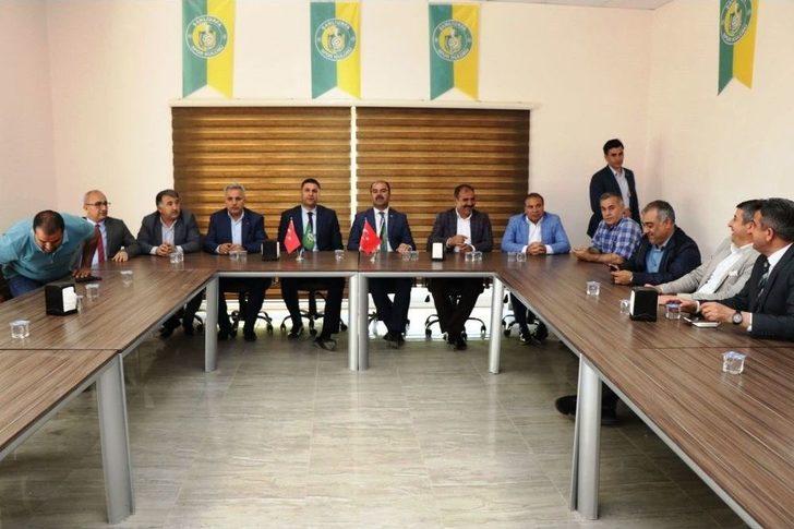 Şanlıurfaspor’a Gümüşhanespor Maçı Öncesi Moral Ziyareti G5