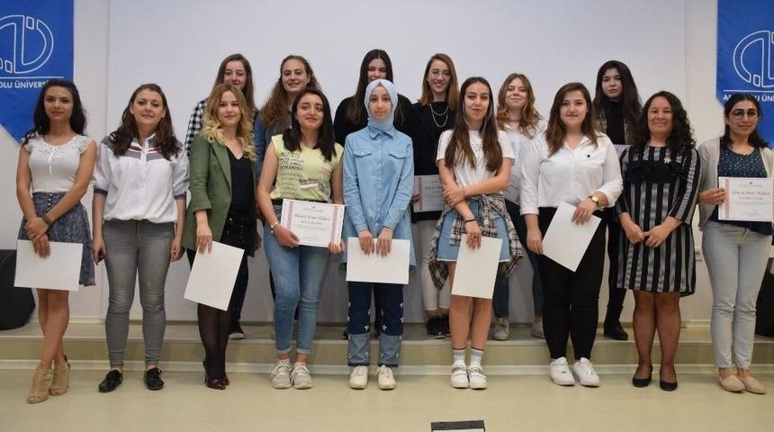 Eğitim Fak&uuml;ltesinde &lsquo;y&uuml;ksek Onur Belgesi T&ouml;reni&rsquo; Ger&ccedil;ekleştirildi