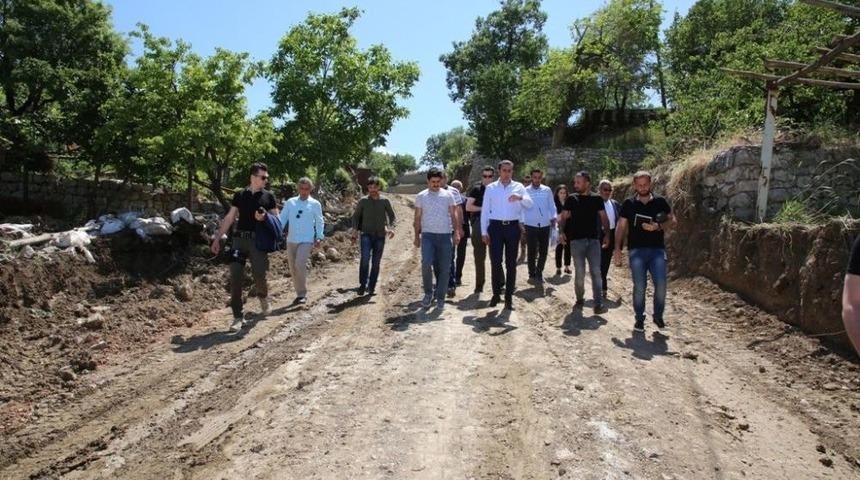 Başkan Bedirhanoğlu &Ccedil;alışmaları İnceledi