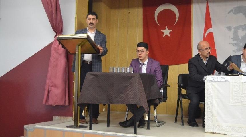 Hafızlık Yarışmasında Birinci Oldu