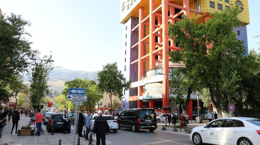 Kahramanmaraş Se&ccedil;im Havasına Girdi