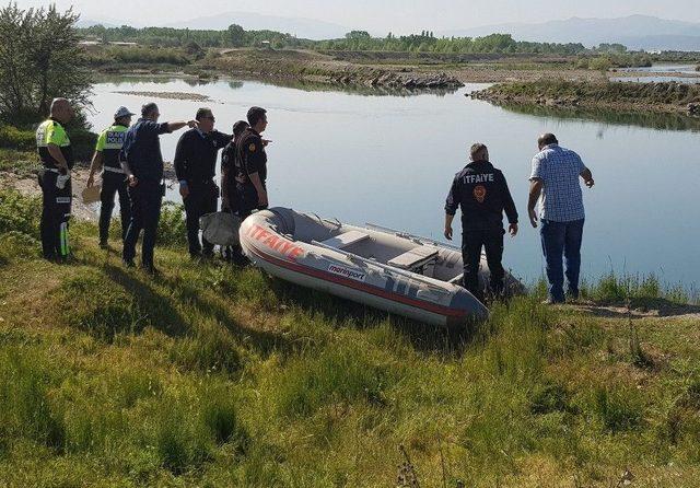 Kayıp Çobanın Cesedi Kelkit Çayı’nda Bulundu