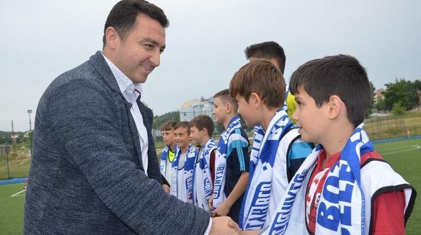 Boz&uuml;y&uuml;k İdmanyurdu Spor Turnuva Birincisi