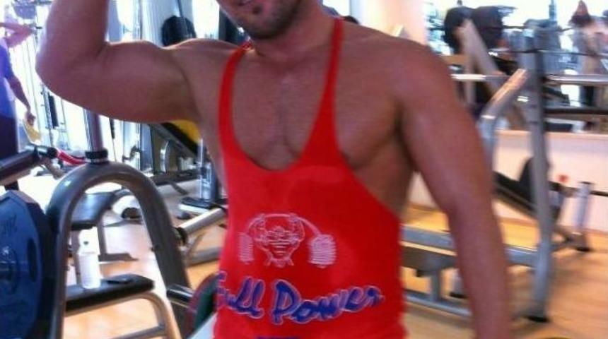 V&uuml;cut Geliştirme Sporcusu Evinde &Ouml;l&uuml; Bulundu