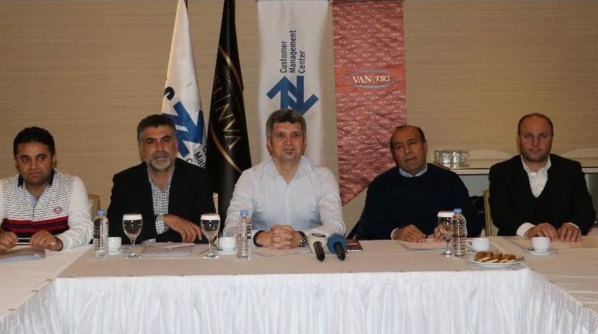 Cmc Van&rsquo;da &Ccedil;ağrı Merkezi Kurdu