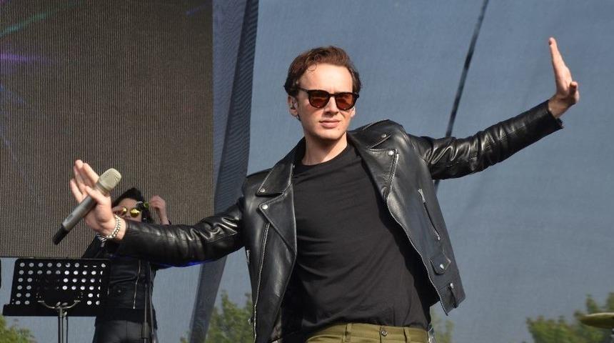 Edis &Ccedil;ocukların İzdihamına Uğradı