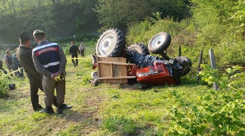 Trakt&ouml;r&uuml;n Altında Kalan S&uuml;r&uuml;c&uuml; &Ouml;ld&uuml;