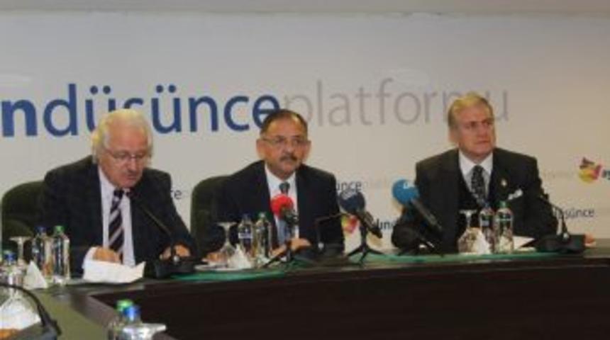 &Ccedil;evre Ve Şehircilik Bakanı &Ouml;zhaseki: "istanbul&rsquo;da 300 Sekt&ouml;r&uuml; Etkileyen 500 Bin Konutluk Proje Yolda"