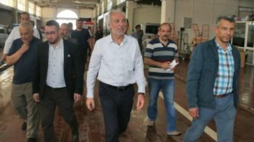 Başkan Sara&ccedil;oğlu, Hal Esnafını Ziyaret Etti