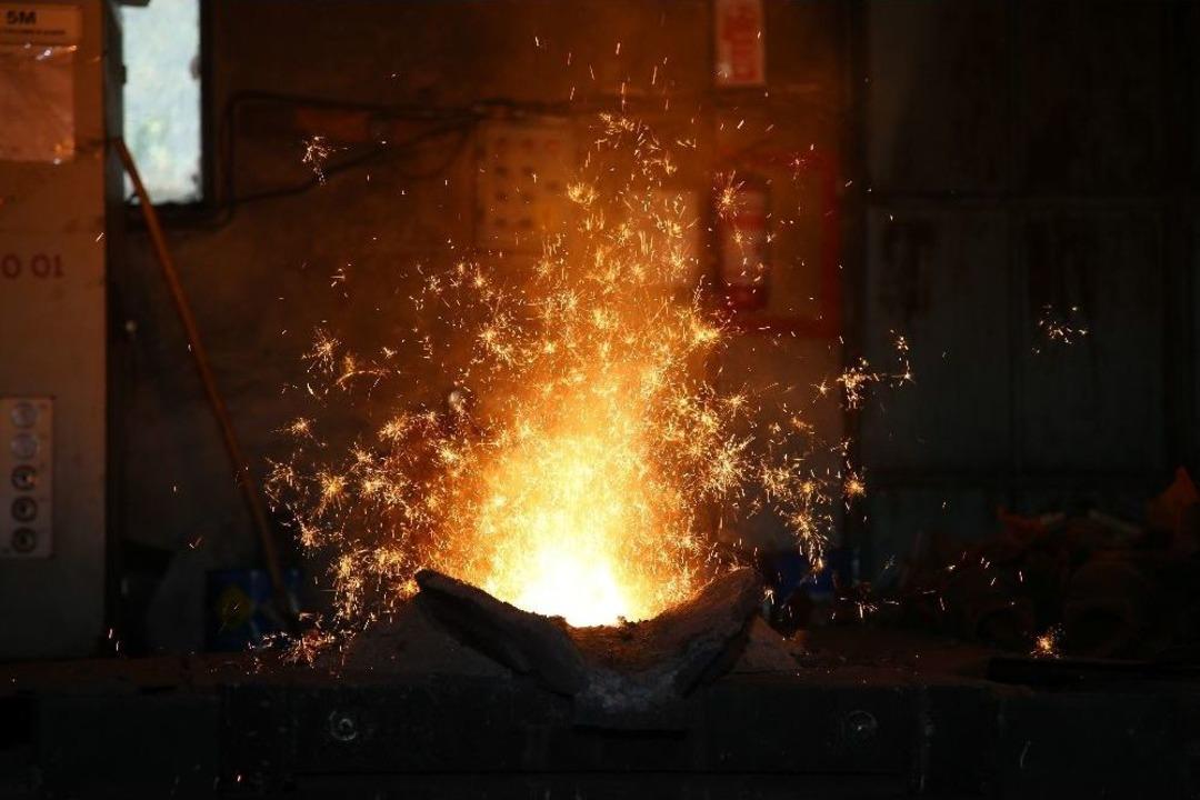 Bin 600 Derecelik &Ccedil;alışma Şartlarına İş&ccedil;ilerden Ramazan Ayarı