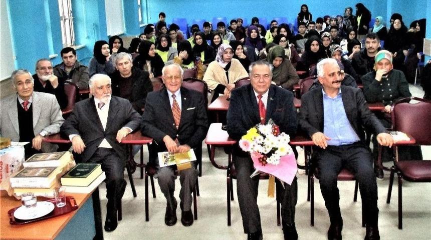 Prof. Dr. &Ouml;ztek, Sigara, Alkol Ve Uyuşturucunun Zararlarını Anlattı