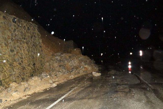 Zonguldak-ankara Karayolunda Kar Etkili Oldu