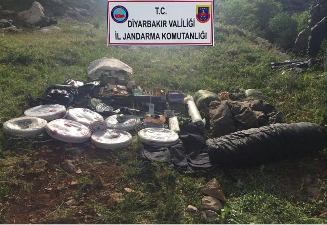 Diyarbakır&rsquo;da Ter&ouml;re B&uuml;y&uuml;k Darbe: 4 Ter&ouml;rist Etkisiz Hale Getirildi