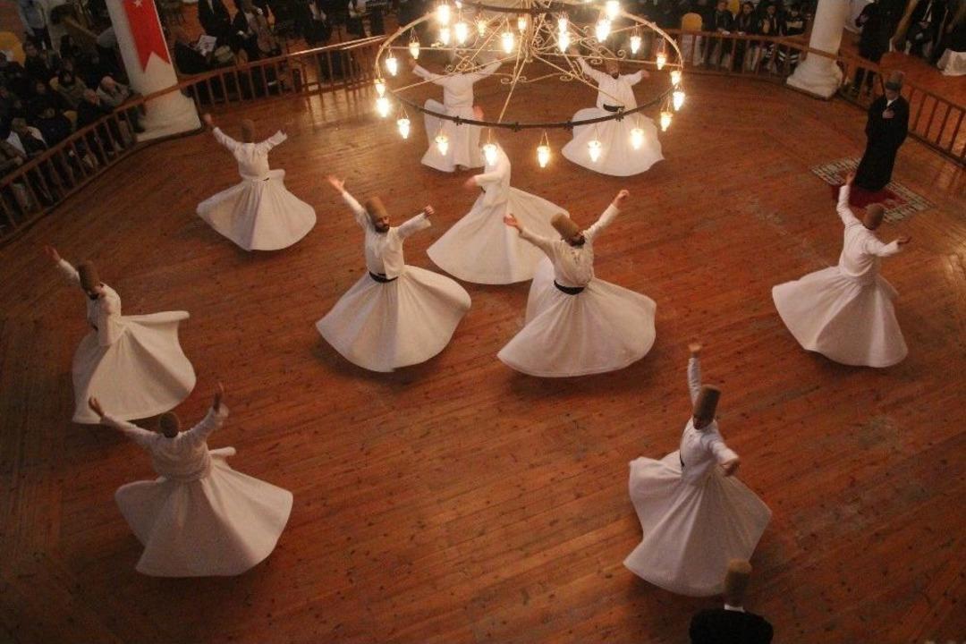 Gelibolu Mevlevihanesi&rsquo;nde Şeb-i Arus T&ouml;reni