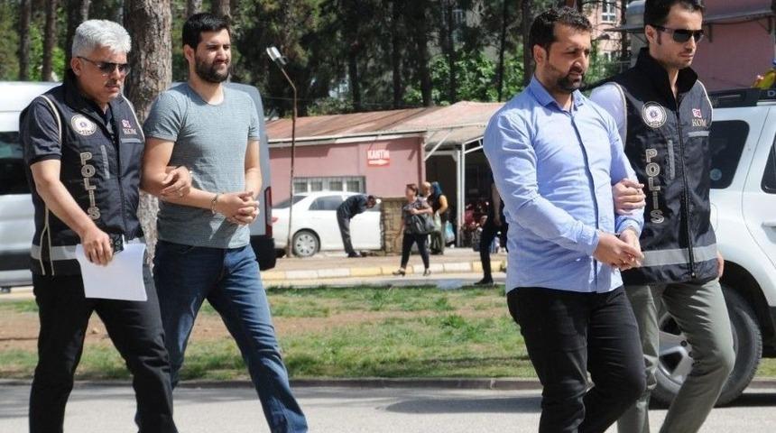 Gaybubet Evinden "fetullah G&uuml;len" İmzalı Saat &Ccedil;ıktı