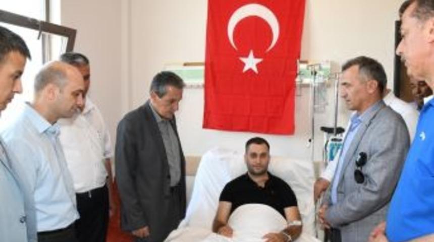 Vali Kalkancı&rsquo;dan Tunceli Gazisine Ge&ccedil;miş Olsun Ziyareti