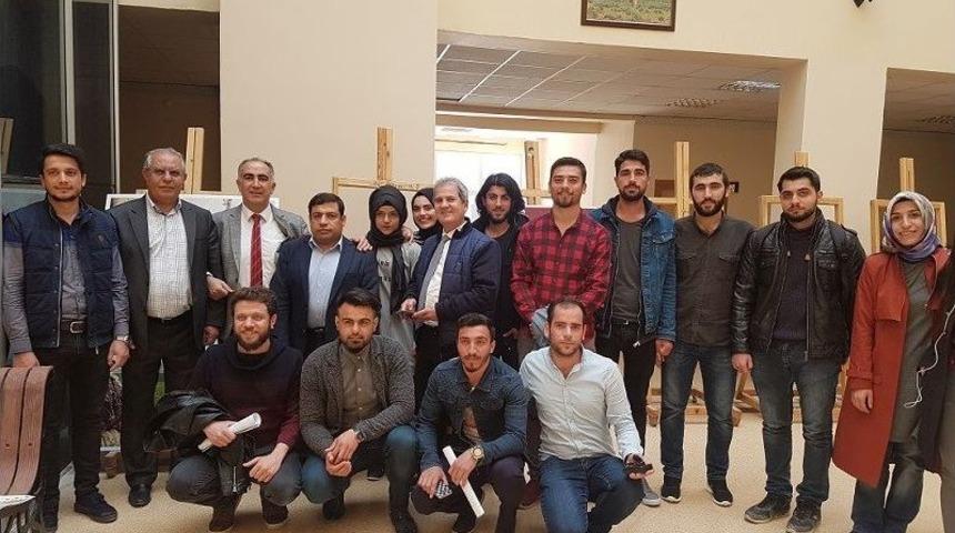 Yy&uuml;&rsquo;de "100. Yılında Van Fotoğraf Sergisi" A&ccedil;ıldı