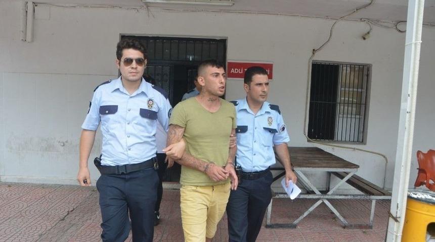 Yaktığı Bebeğini G&ouml;rmeye Gidince Hastanede Yakalandı