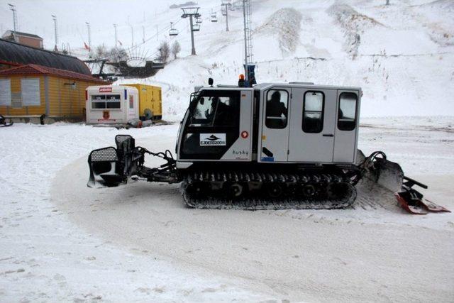 Palandöken’de Fırtına Hayatı Felç Etti