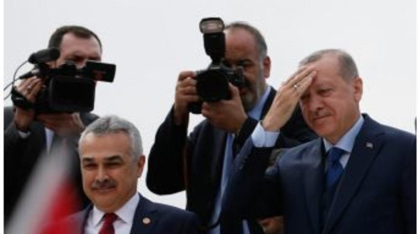 Mustafa Savaş; &ldquo;t&uuml;rkiye, Bazı &Ccedil;evreleri Rahatsız Etmiştir&rdquo;