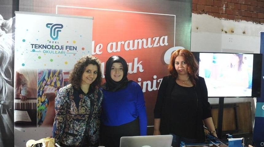 &Ouml;zel Teknoloji Fen Okulları &Ouml;ğretmenleri, Velilere Teknoloji Ve Eğitimi Anlattı