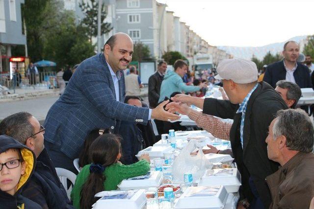 Doğu’nun En Büyük Mesire Alanı İftarda Görücüye Çıktı